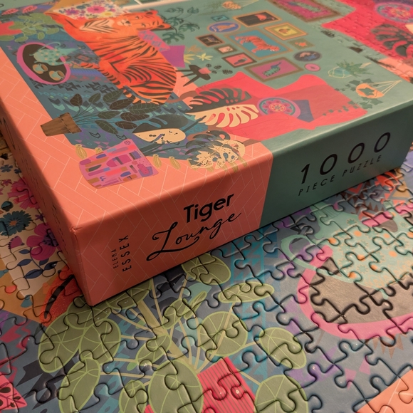 Elena Essex 1000 Piece Puzzle -Tiger Lounge - Picture 8 of 10